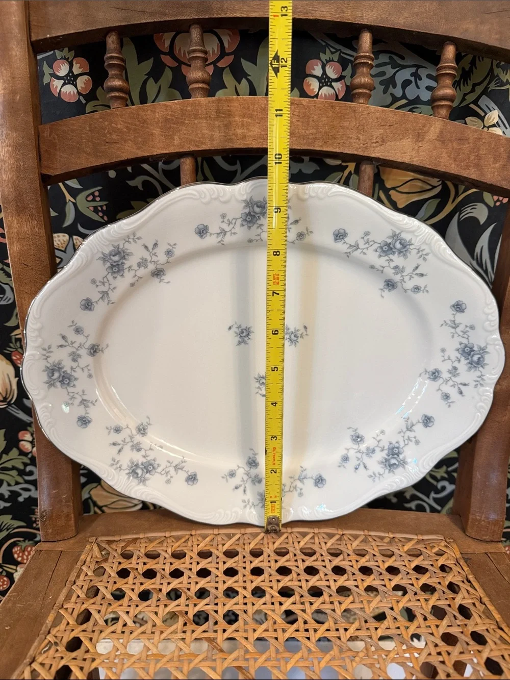 13 inch Johann Haviland Serving Platter Platinum Trim Blue Garland Bavaria Germ
